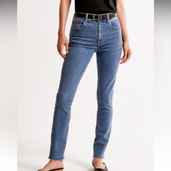 Abercrombie and Fitch The 90’s Skinny High Rise Women’s Jeans - Picture 4 of 4